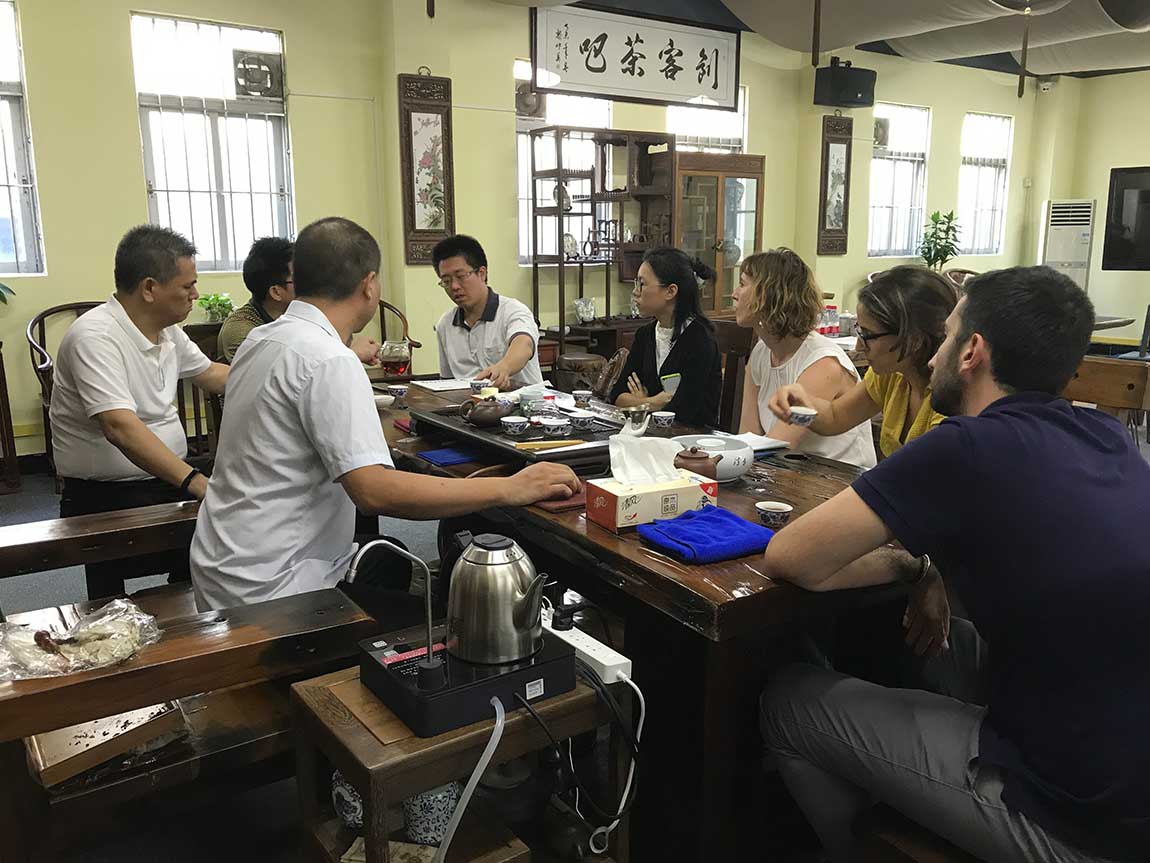 意大利費拉拉大學(xué)托馬斯教授調(diào)研團(tuán)一行蒞臨常平科技園參觀調(diào)研