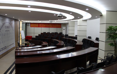 培訓(xùn)室2.jpg 培訓(xùn)室2.jpg