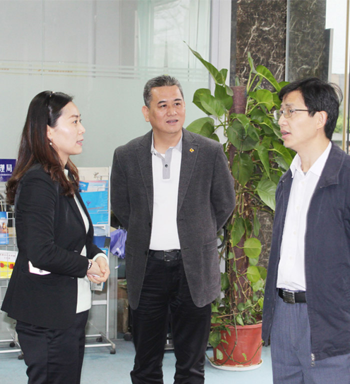 市科技局吳世文局長(zhǎng)來訪