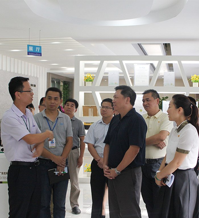 常平鎮(zhèn)委書記、鎮(zhèn)人大主席來訪